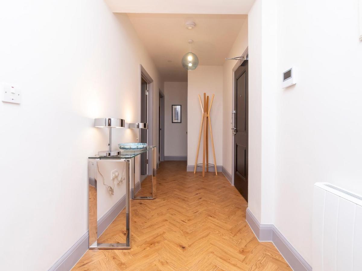 Pass The Keys Stunning 2 Bed Retreat In The Heart Of Bath Apartment Екстериор снимка